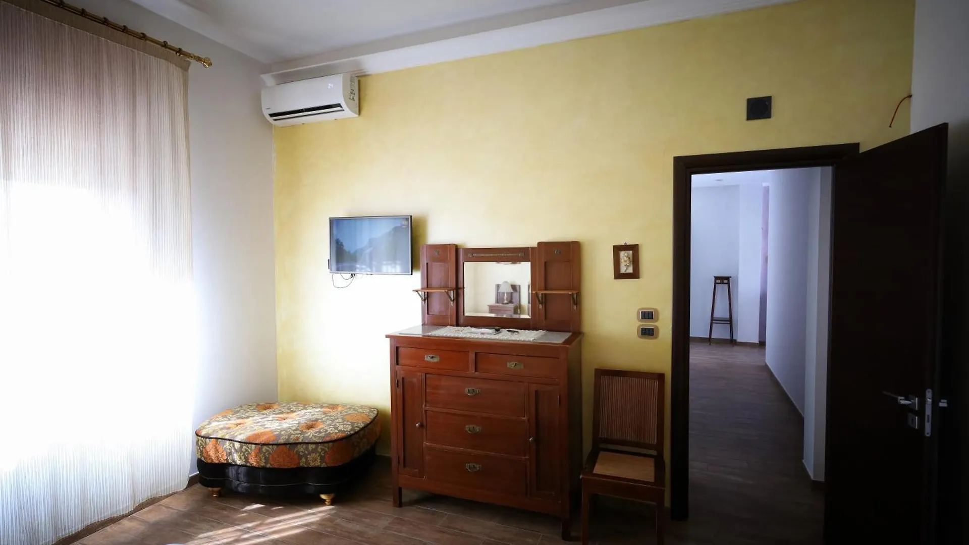 Casa Filomena Villa Avola Italy